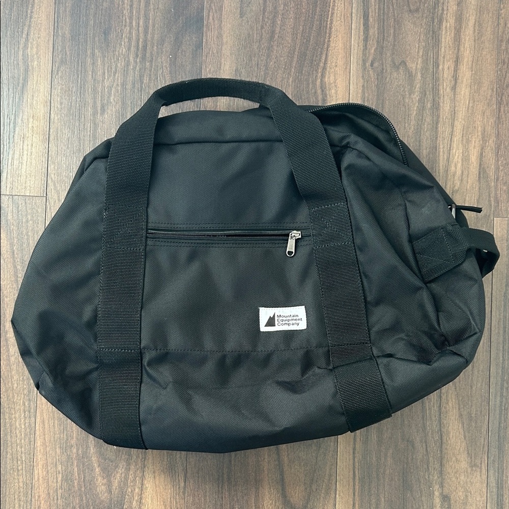 MEC 35L Black Duffel Bag